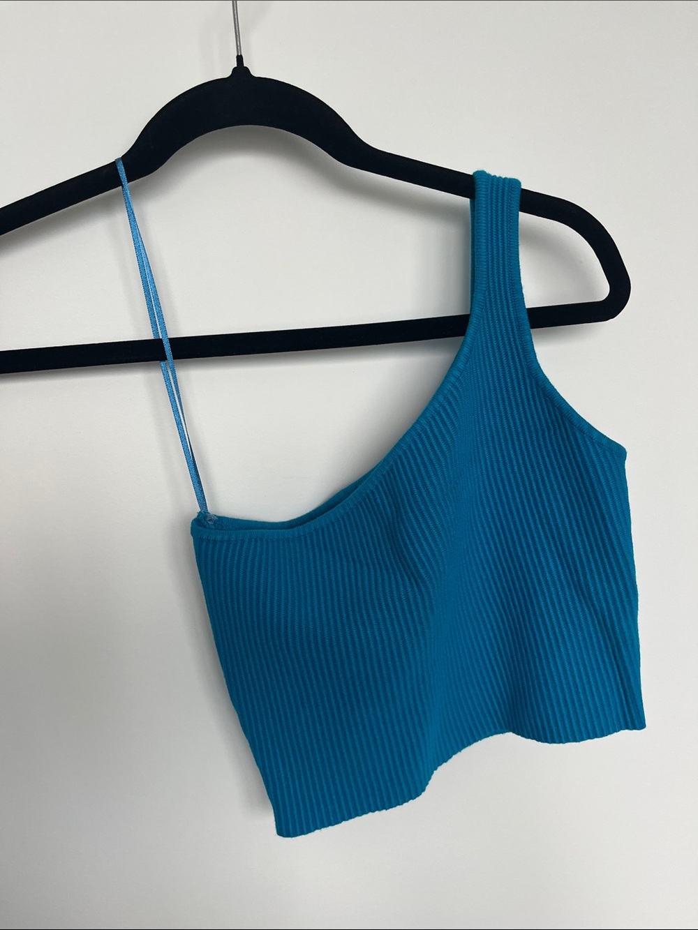 Cropped One Shoulder Tank Top